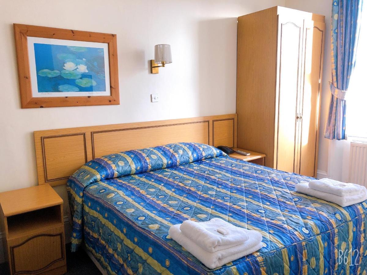 The Brompton Hotel Лондон Экстерьер фото