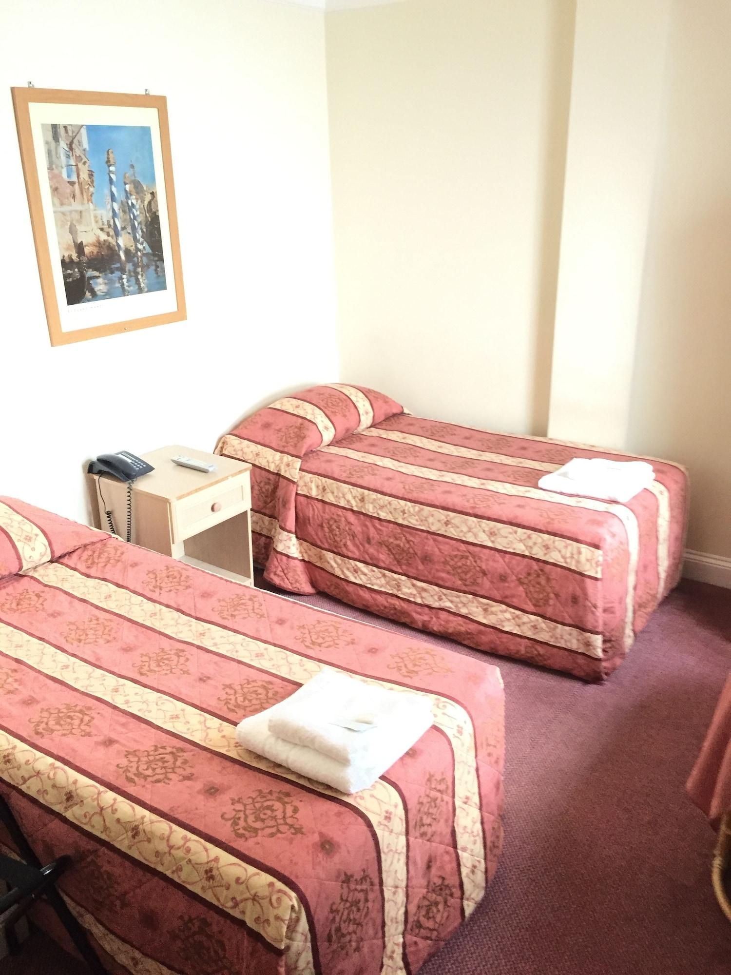 The Brompton Hotel Лондон Экстерьер фото