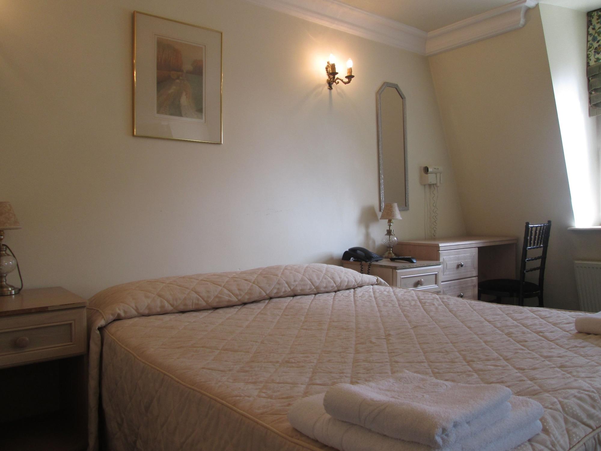 The Brompton Hotel Лондон Экстерьер фото