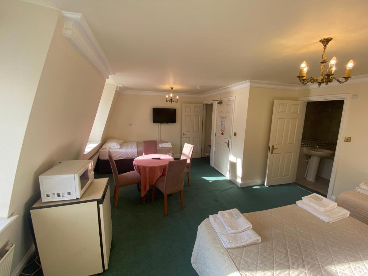 The Brompton Hotel Лондон Экстерьер фото